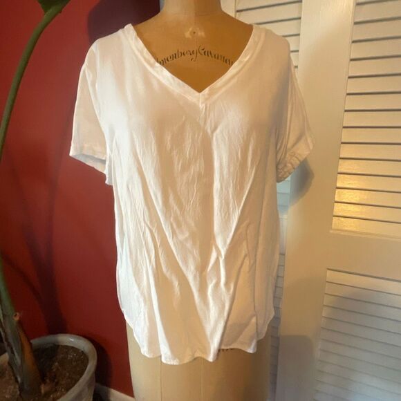 CLOTH & STONE | white v neck high low top M - Picture 1 of 8